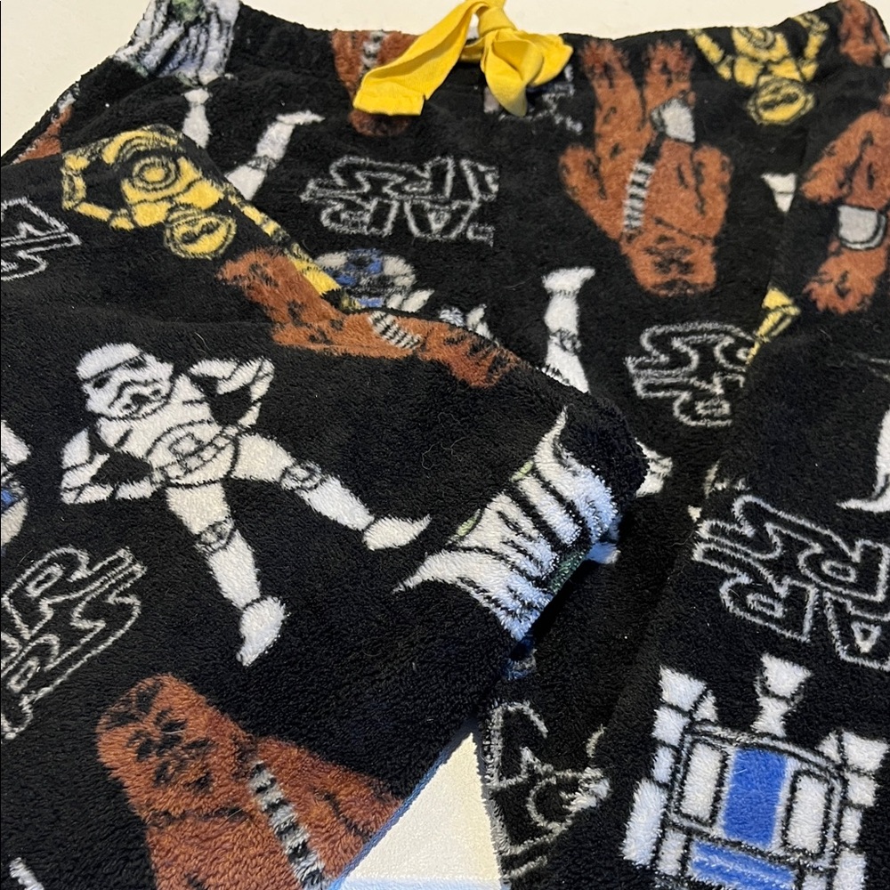 Star Wars Black and White Fleece Pants
